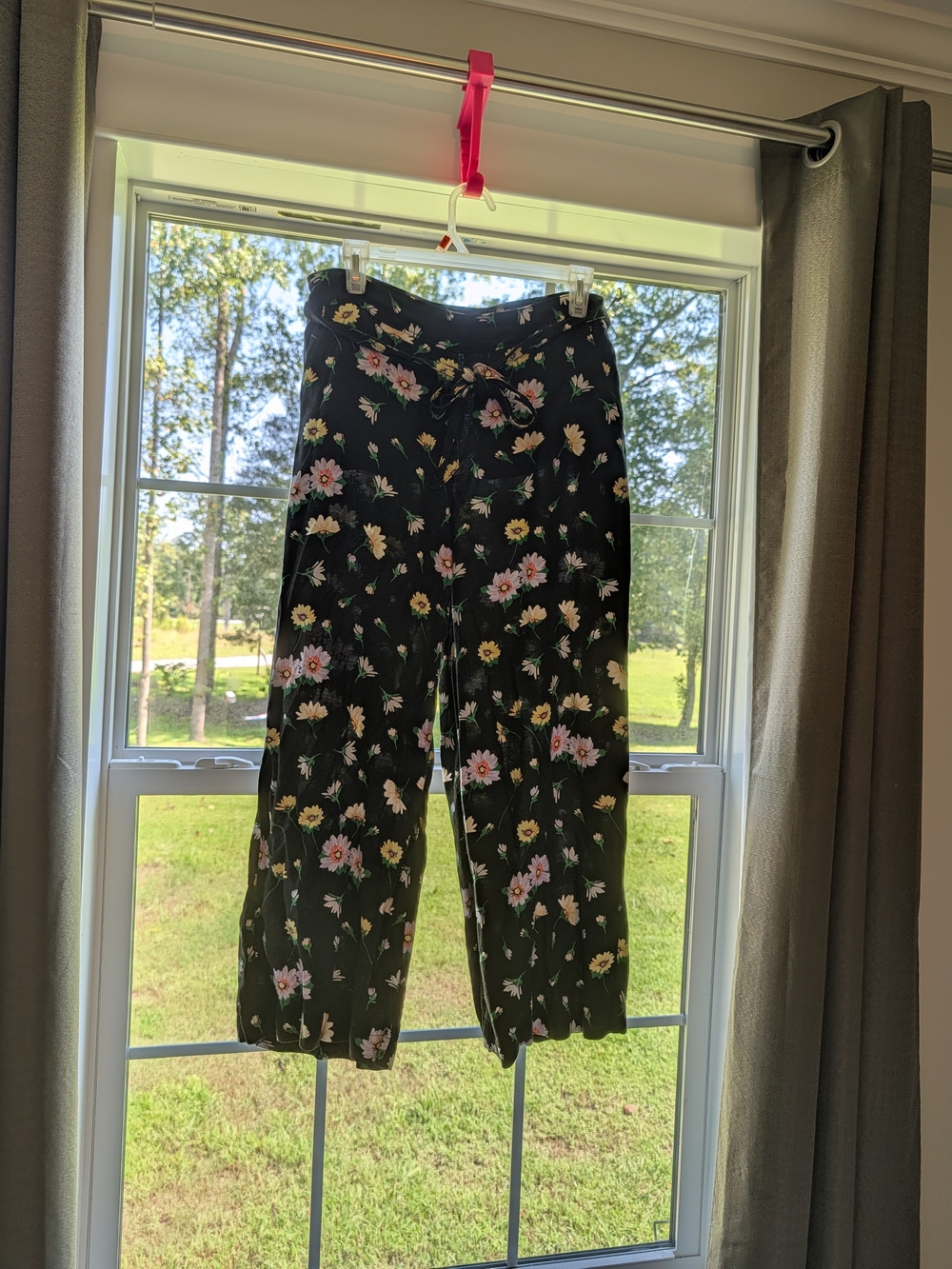 LOFT Linen Blend Wide Leg Capris Black with Floral Print
